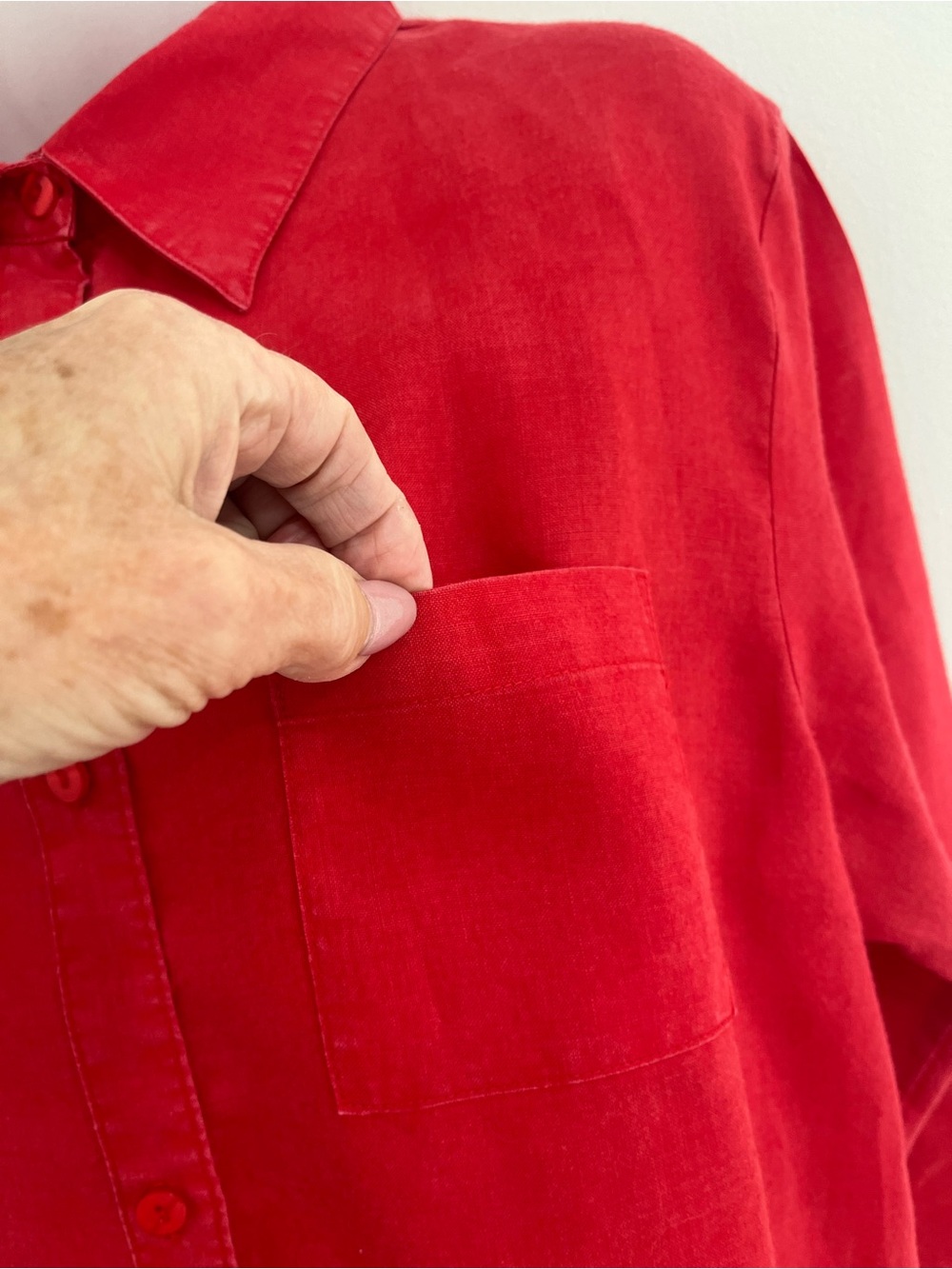Red Linen Button-Up Shirt - Picture 4 of 7